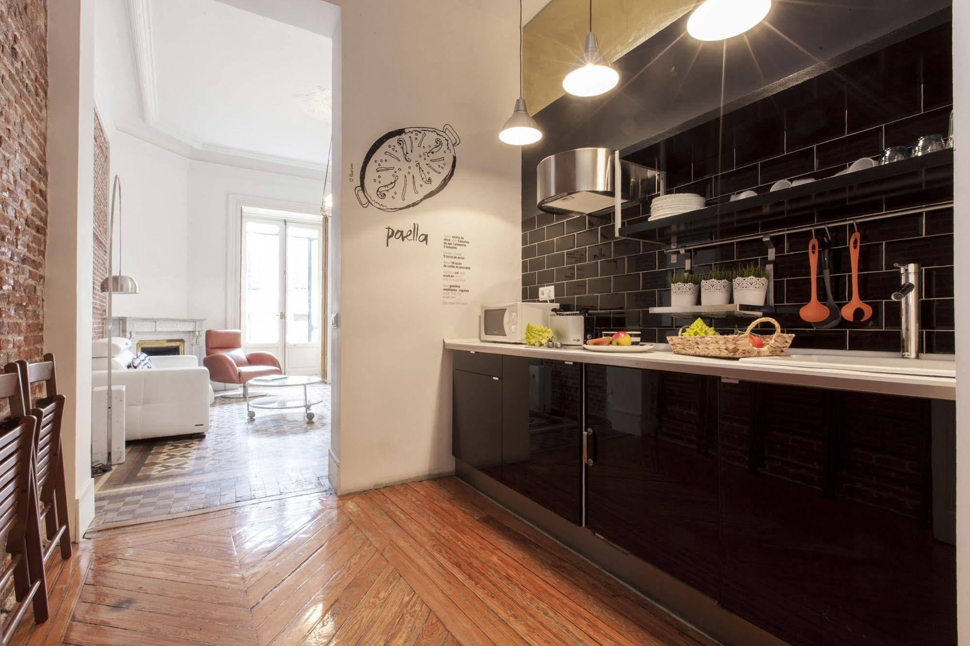 Apartamentos Matute 11 Madrid Exteriér fotografie